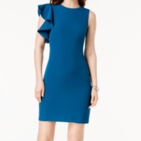 Julia J Dress - Picture 1 of 8